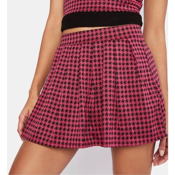 Houndstooth Patterned Skort - Picture 1 of 9